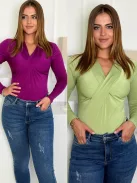 Elöl csavart, csinos body