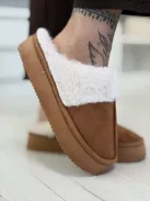 Bundás utcai papucs