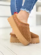 Utcai teddy papucs